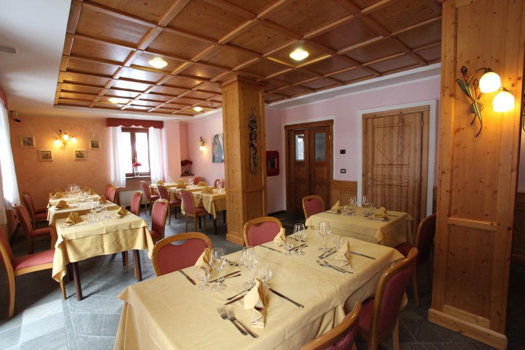 Hotel Alpechiara Pré-Saint-Didier Eksteriør bilde