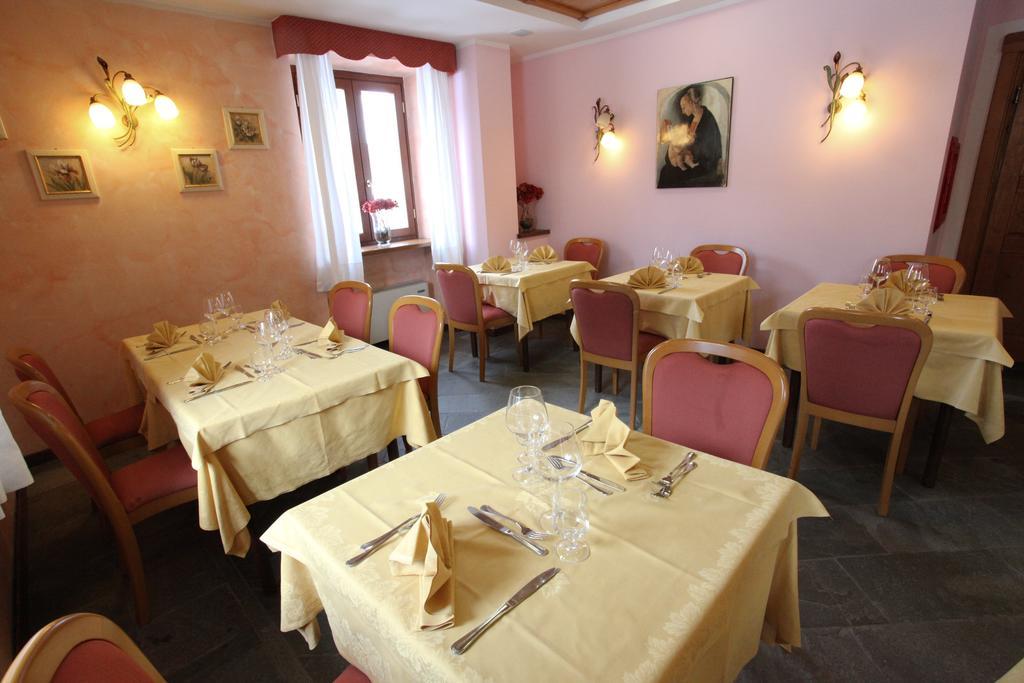 Hotel Alpechiara Pré-Saint-Didier Eksteriør bilde