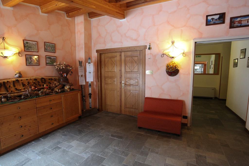 Hotel Alpechiara Pré-Saint-Didier Eksteriør bilde