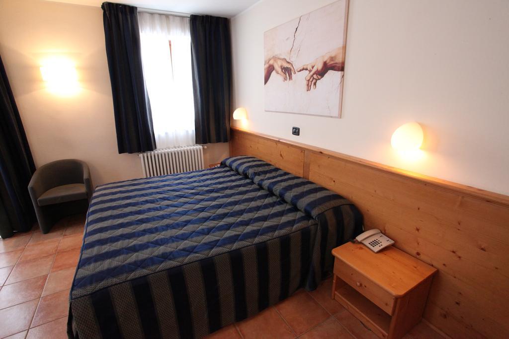 Hotel Alpechiara Pré-Saint-Didier Eksteriør bilde